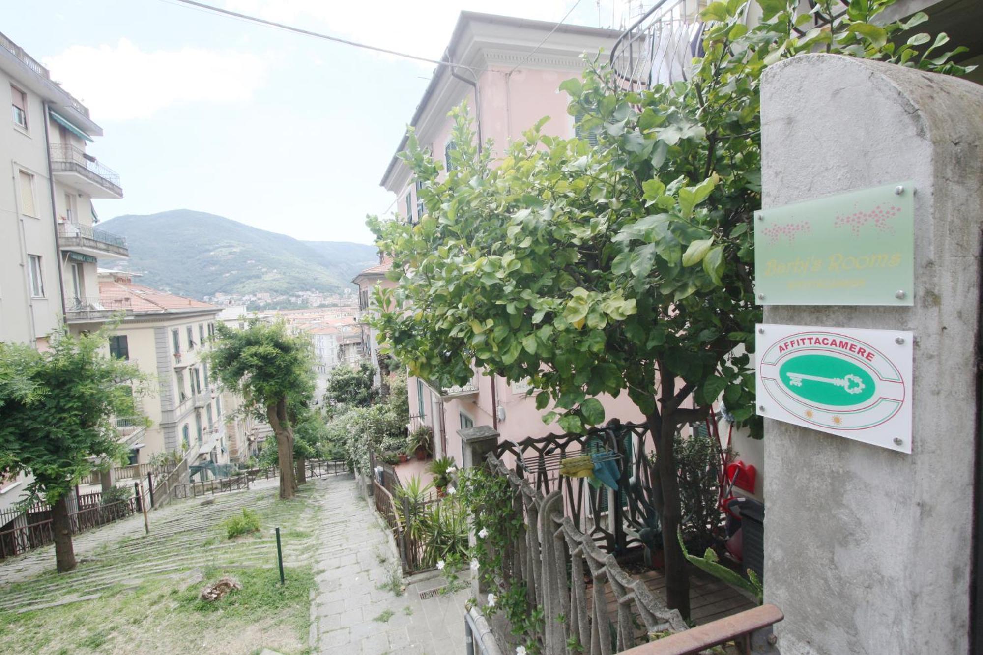 Barbj'S Rooms La Spezia Exterior photo